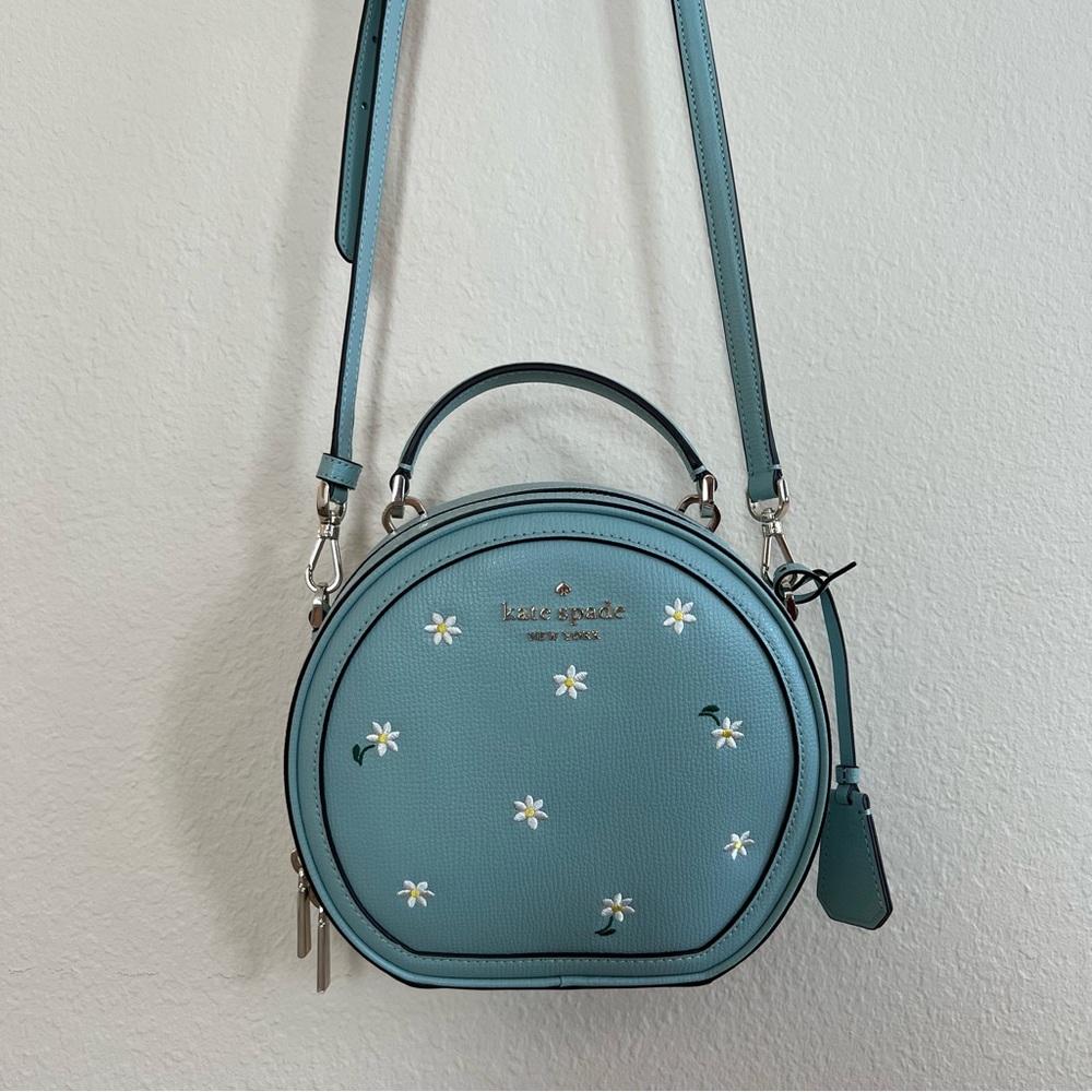 Kate Spade Traveler Lea Daisy Floral Crossbody Canteen Bag
